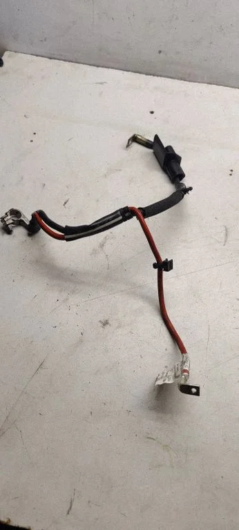 Positive cable (battery) – Volkswagen Passat CC (2008-2016)