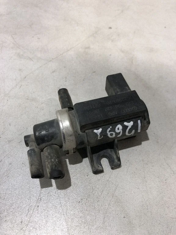 Zawór elektromagnetyczny turbo 1J0906627