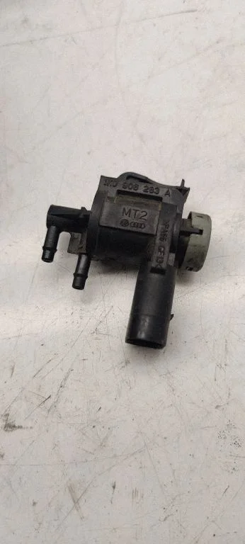 Zawór elektromagnetyczny turbo 1K0906283A