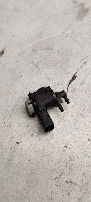 Turbo solenoid valve – Volkswagen Jetta VI (2011-2018)