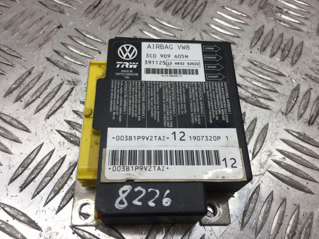 Airbag control unit/module 3C0909605M