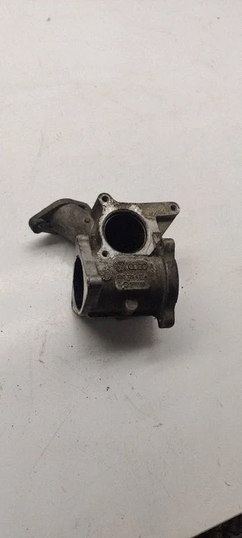 Zawór EGR 03G129637A