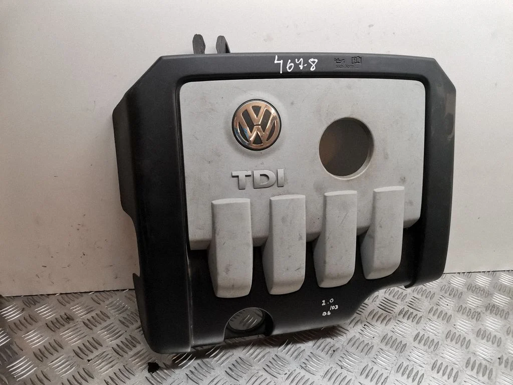 Dzinēja pārsegs (apdare) – Volkswagen Passat B6 (2005-2010)