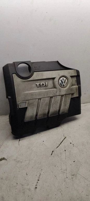 Dzinēja pārsegs (apdare) – Volkswagen Passat CC (2008-2016)
