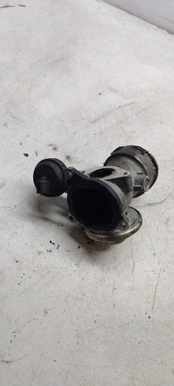 EGR vārsts 03g129637