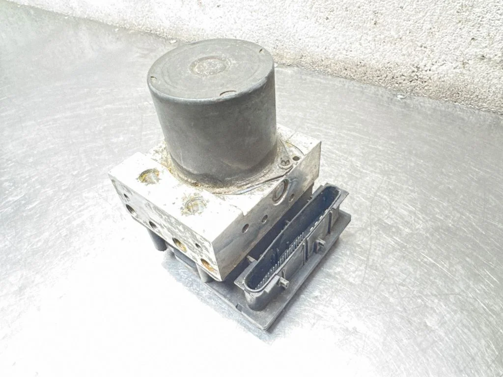 ABS block – Saab 9-5 (1998-2005)