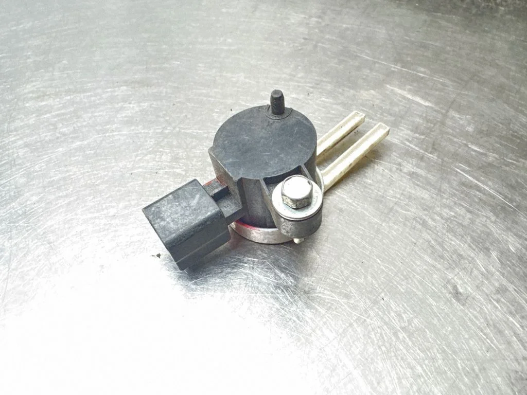 Brake pedal sensor switch 10366474