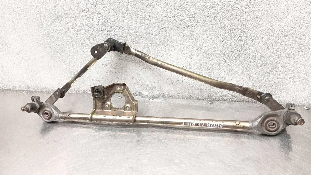 Front wiper linkage