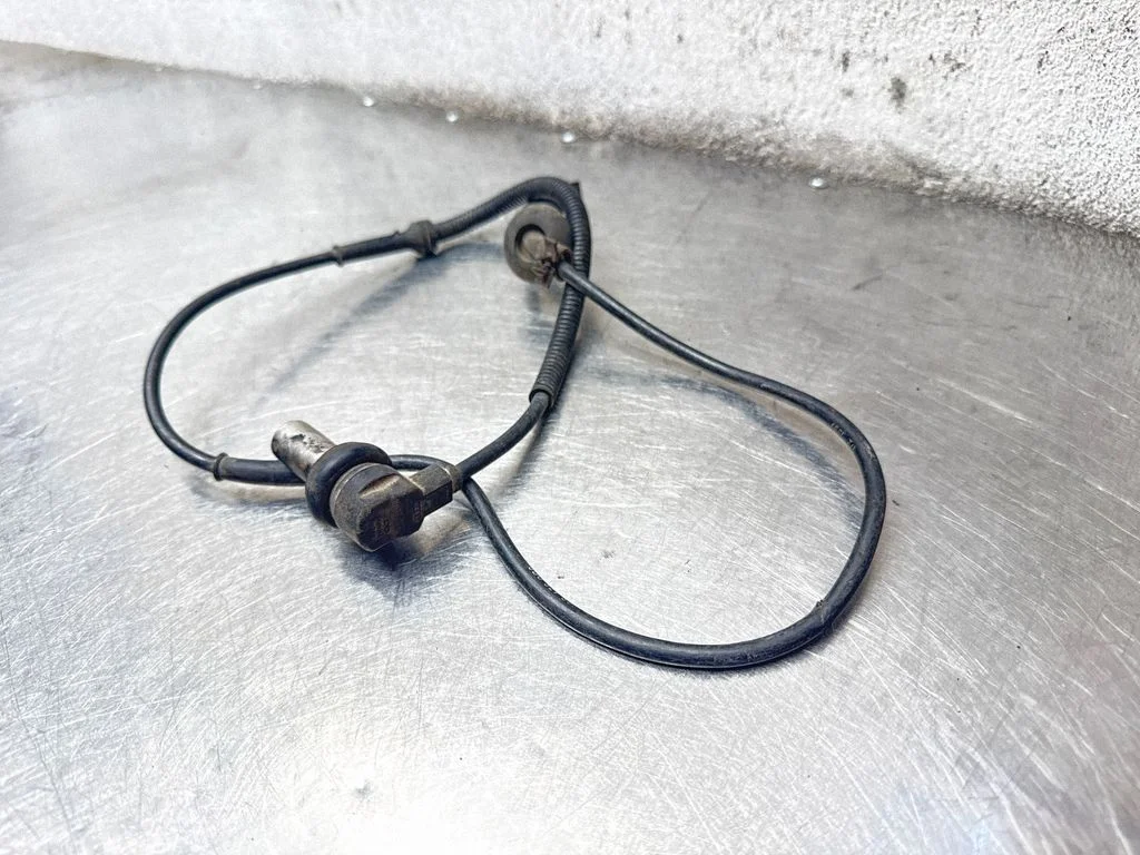 ABS brake wheel speed sensor 8D0927803