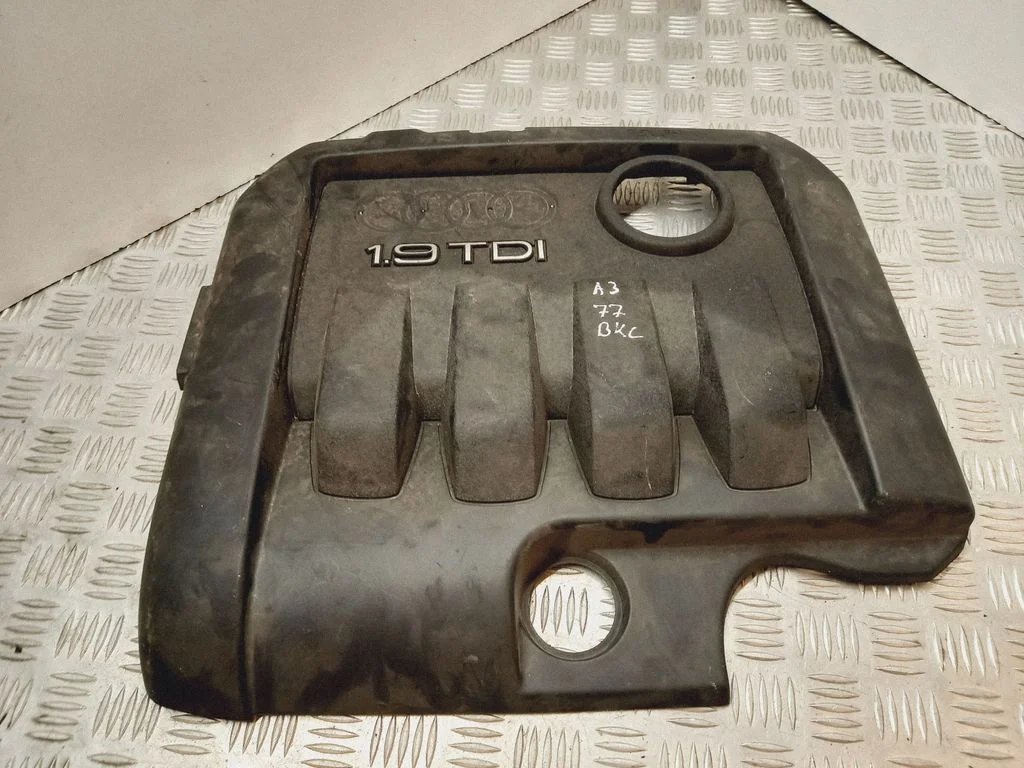 Engine cover (trim) 03G103925BN