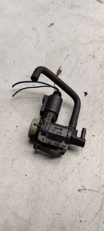 Turbo solenoid valve 1k0906283A