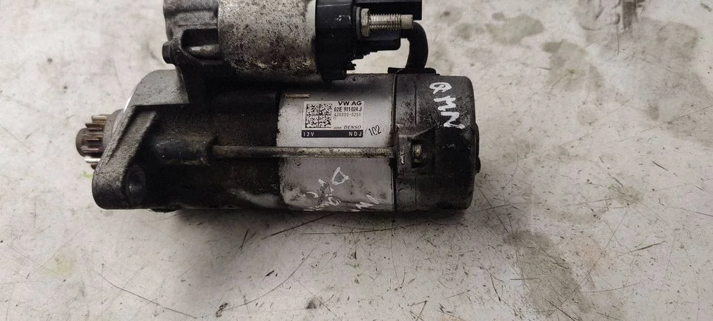 Starter 02E911024J
