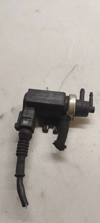 Solenoidklapp Lj0906627