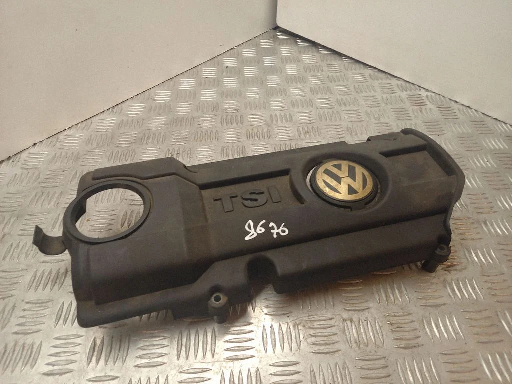 Engine cover (trim) 03C103925AM
