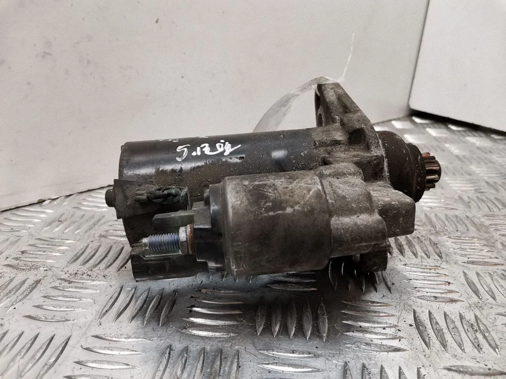 Starter motor 02Z911023F