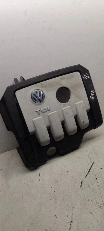 Engine cover (trim) – Volkswagen Passat B6 (2005-2010)