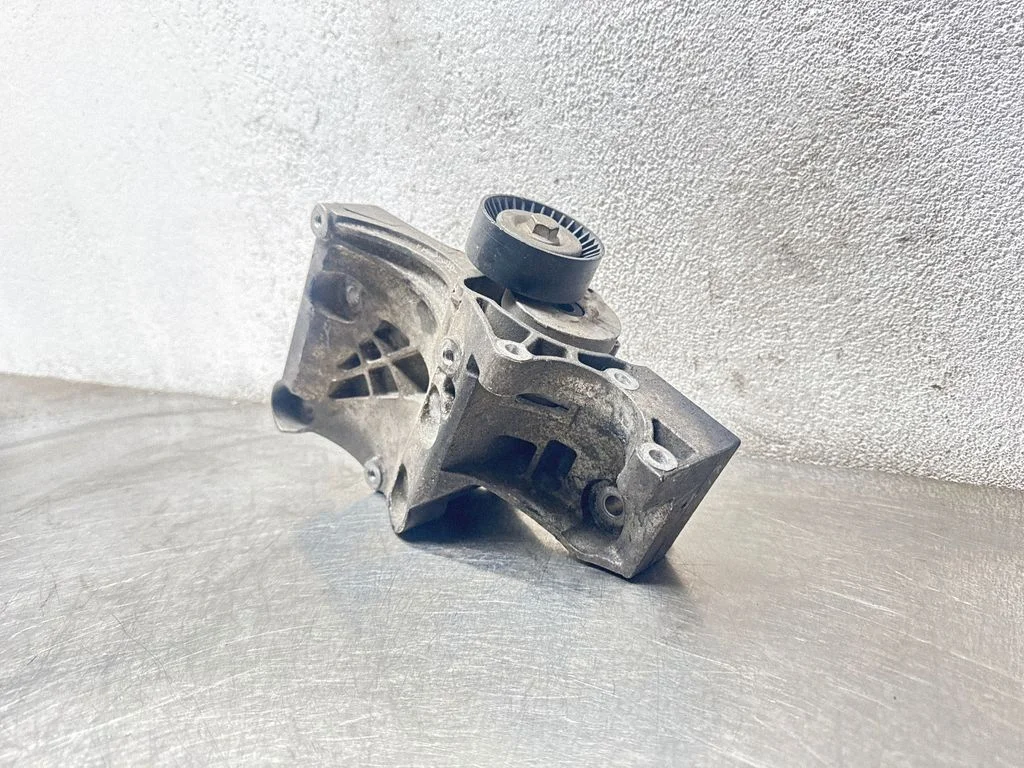 A/C compressor mount bracket 55562863
