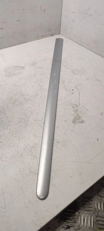 Front door trim (molding) 1k4853515C