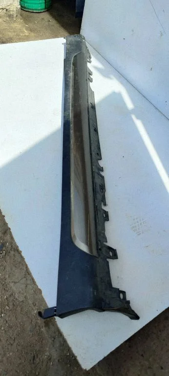 Sill 10503410
