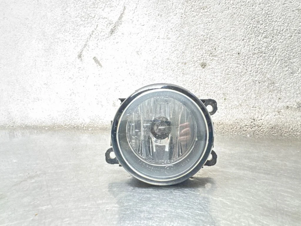 Front fog light – Ford Focus (2010-2017)