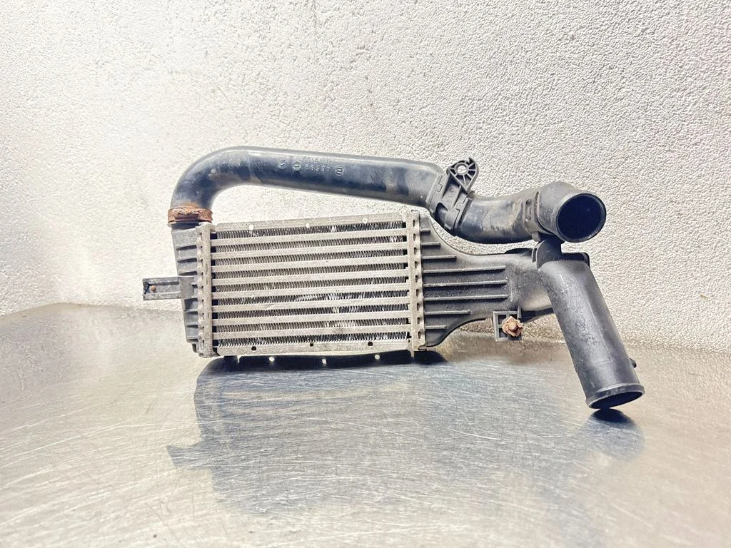 Starpdzesētāja (interkūlera) radiators 46598