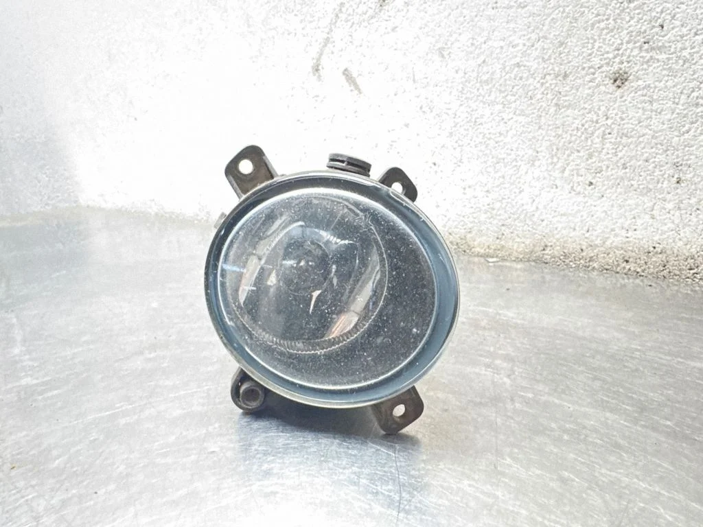 Priekšējais miglas lukturis 0305062002