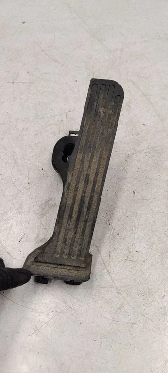 Accelerator throttle pedal 1K1721503AC