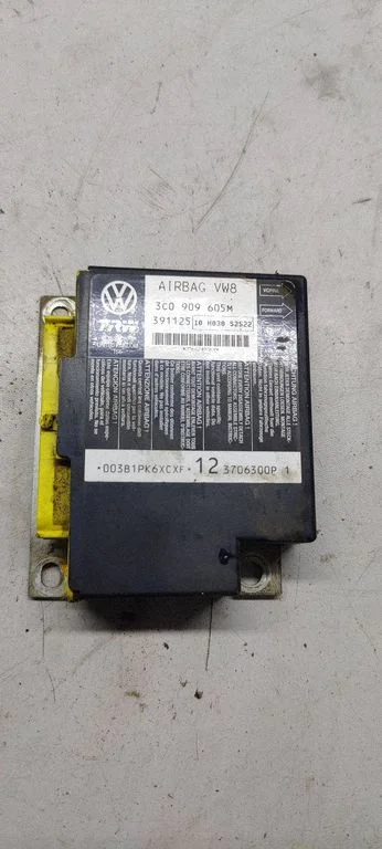 Airbag control unit/module 3C0909605M