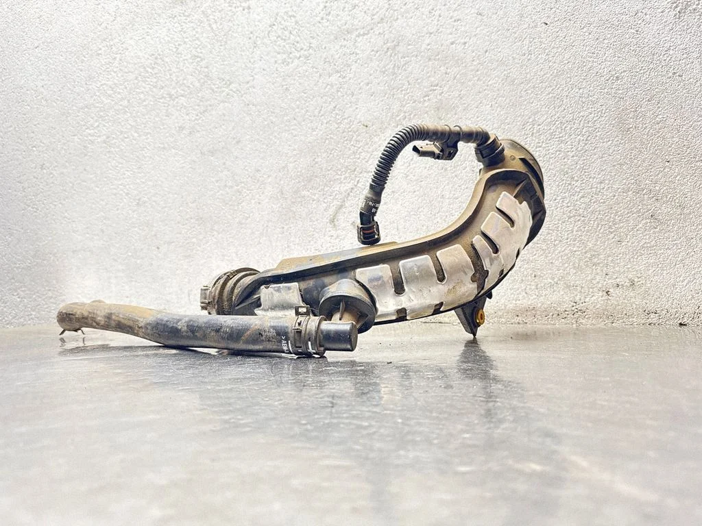 Turbo air intake inlet pipe/hose F2G39R504BD