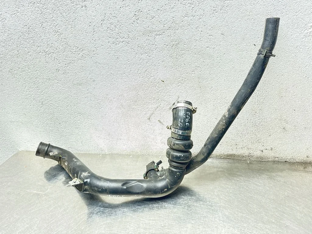 Turbo õhu sisselasketoru/ -voolik F2G36F074CA
