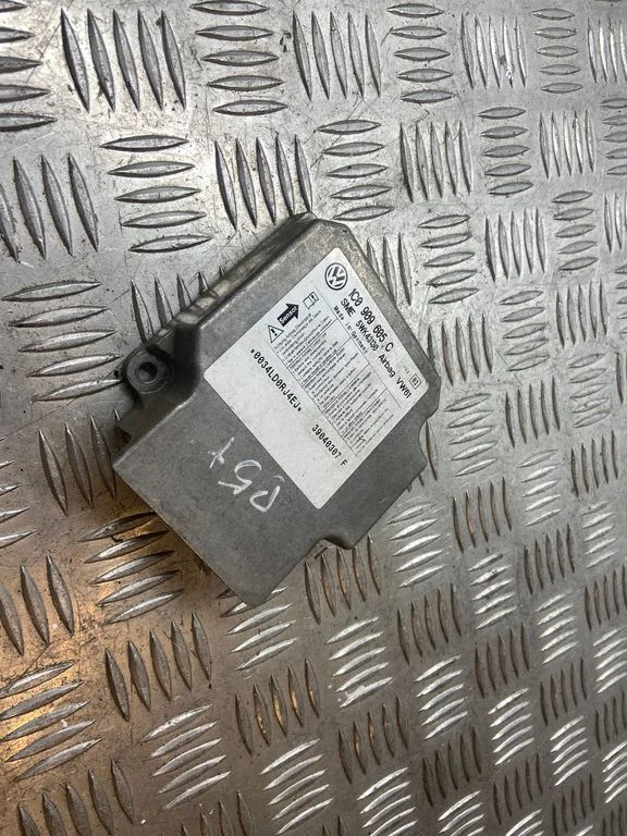 Drošības spilvenu vadības bloks – Volkswagen Passat B5.5 (2001-2005)