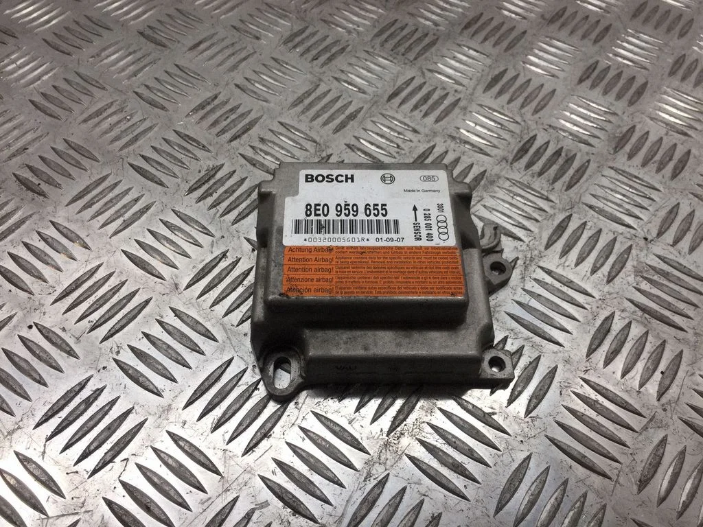 Airbag control unit/module – Audi A4 S4 B6 8E 8H (2001-2005)