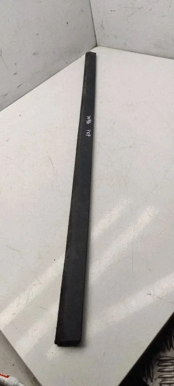Front door trim (molding) – front left