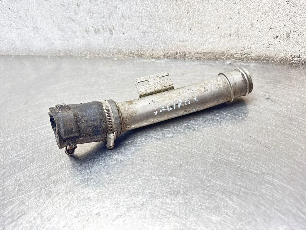 Turbo õhu sisselasketoru/ -voolik – Opel Vectra C (2002-2005)