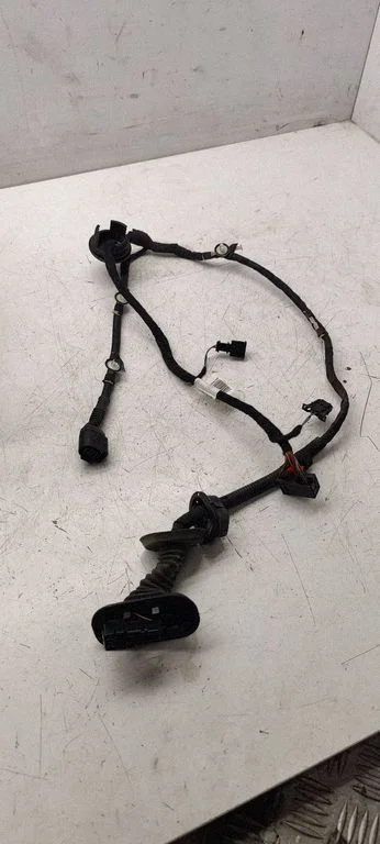Tagaukse juhtmestik – Audi A3 S3 8P (2003-2012)