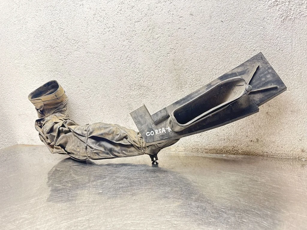 Air intake duct part 13288163