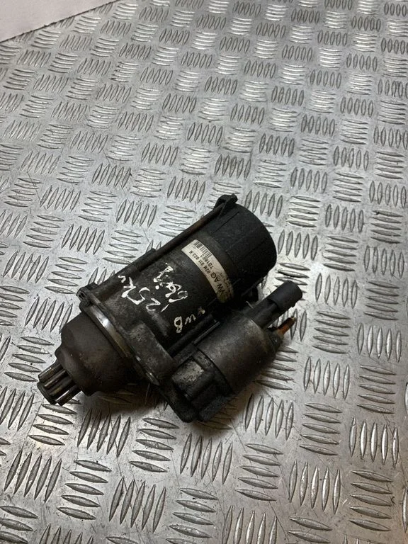 Starter motor 02M911023N