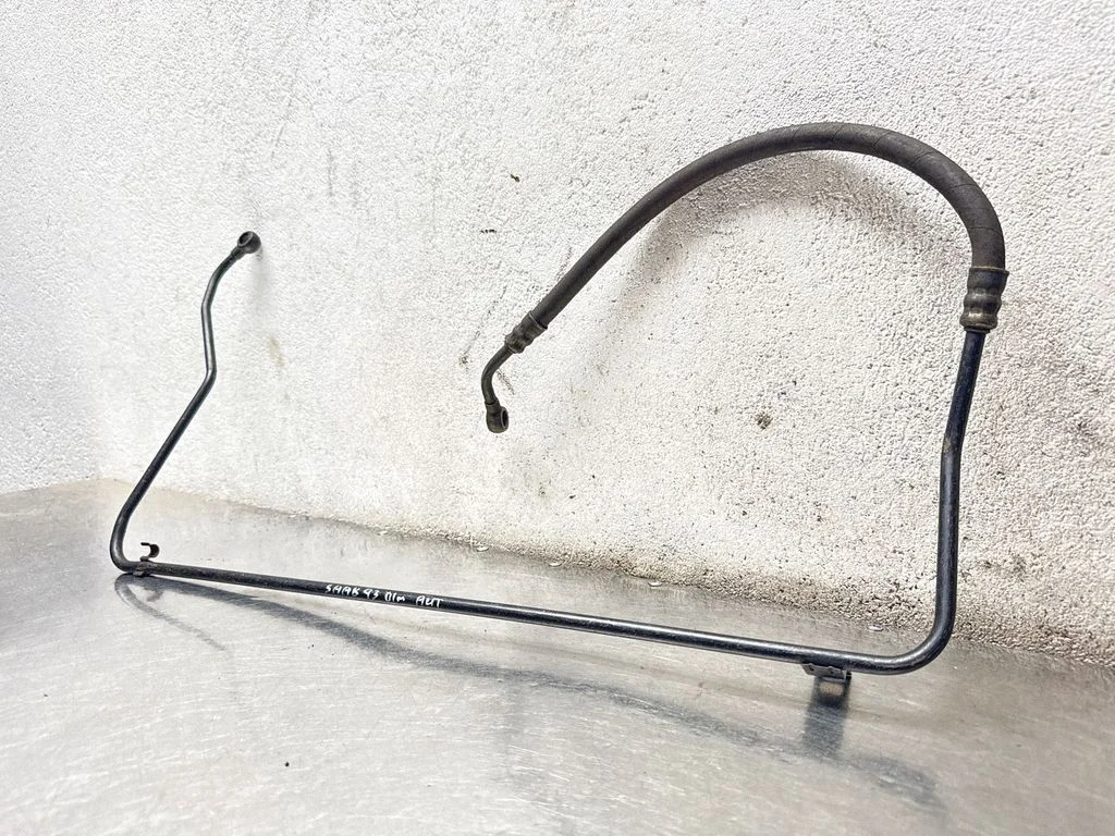 Gearbox oil cooler pipe/hose 4395133