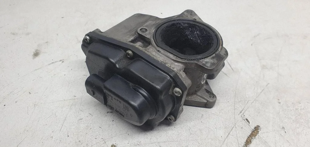 EGR valve 03L131501G
