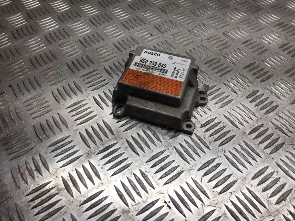 Airbag control unit/module – Audi A4 S4 B6 8E 8H (2001-2005)
