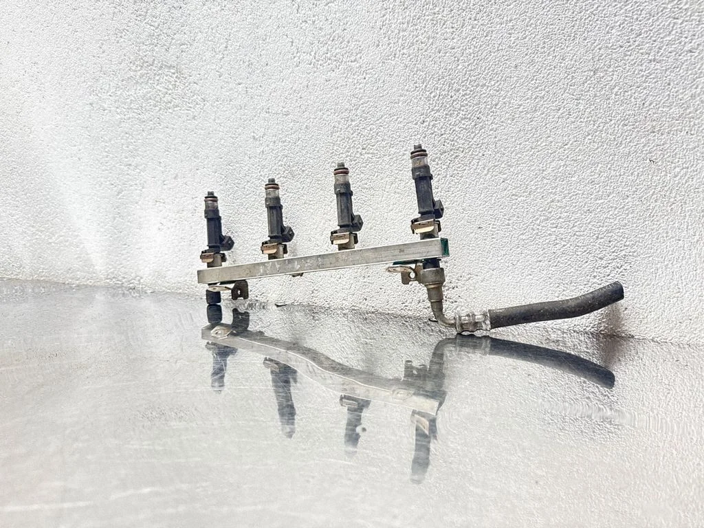 Pihustite (düüside) komplekt – Opel Astra H (2004-2012)
