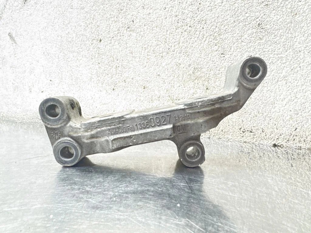 Engine mounting bracket 13363927