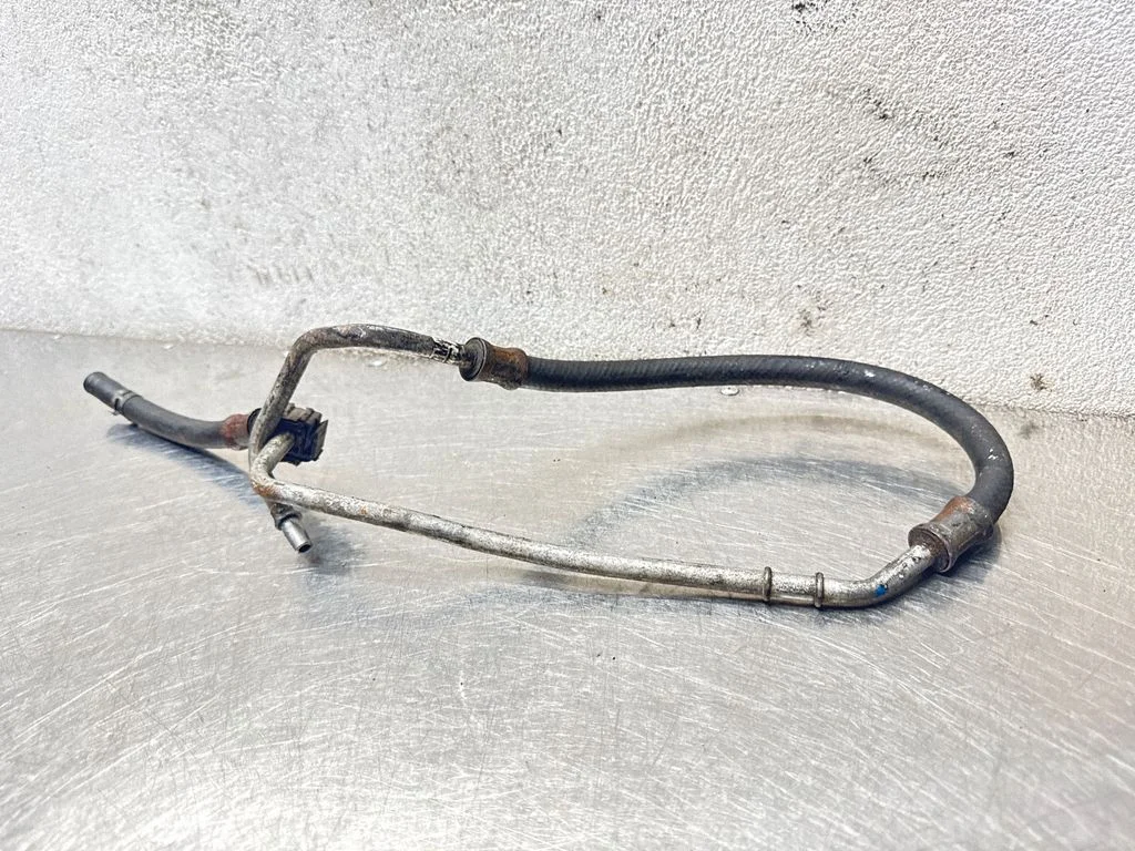 Power steering hose/pipe/line 13230358