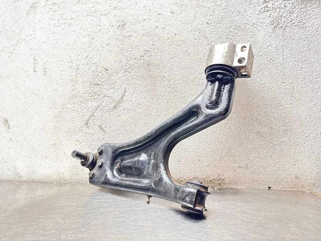 Front control arm 5236658