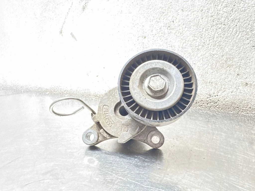 Napinacz paska – Opel Insignia A (2008-2017)