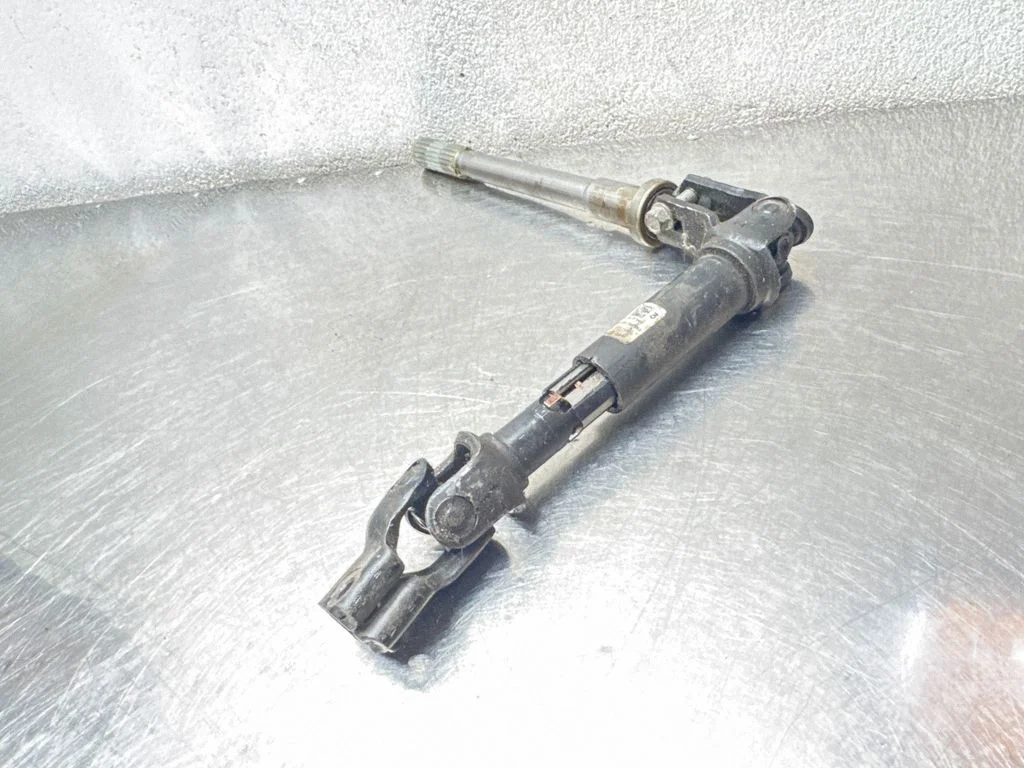 Steering column universal joint 13219344