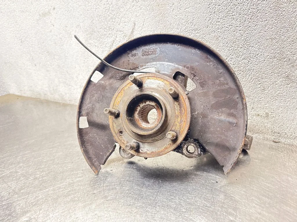 Front wheel hub – Opel Astra H (2004-2012)
