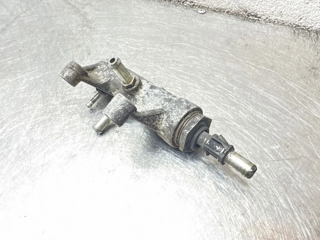 Regulator ciśnienia paliwa – Opel Zafira A (1999-2005)