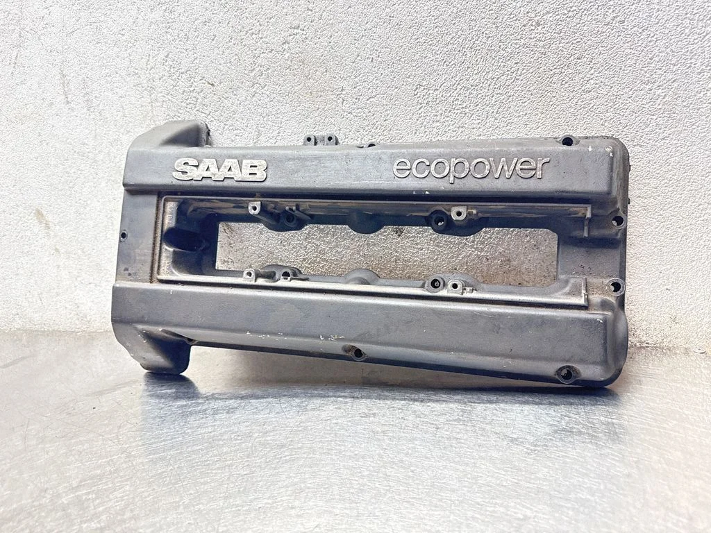 Rocker cam cover