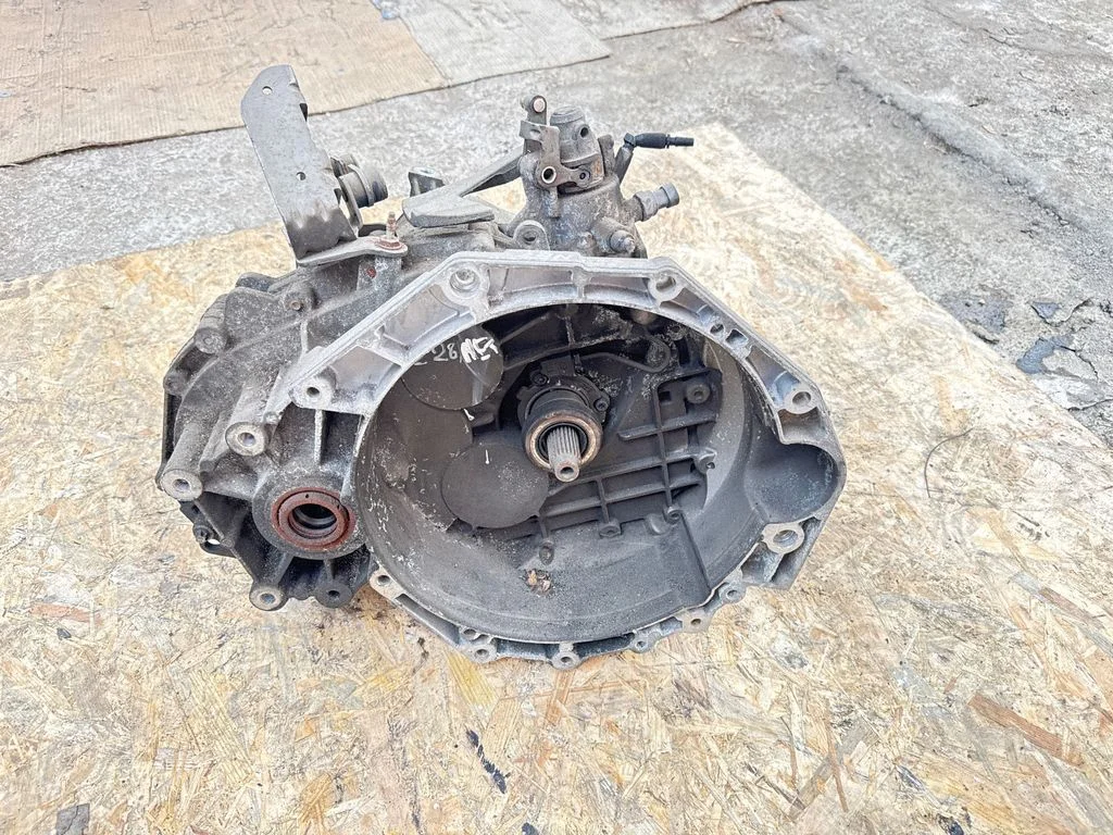 Manual 6 speed gearbox 0822680